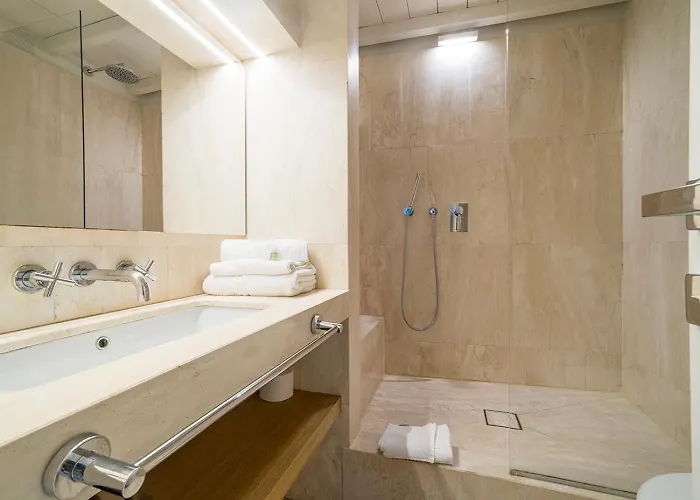 Luxury Terrazza Privata Su Fontana Di Trevi Hébergement de vacances *